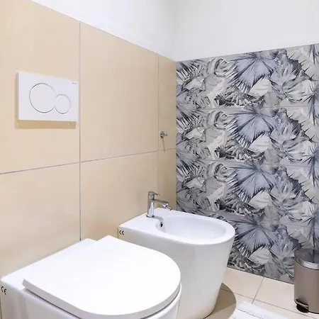Daire -premium Suite- Loft Artistico Nel Centro Di